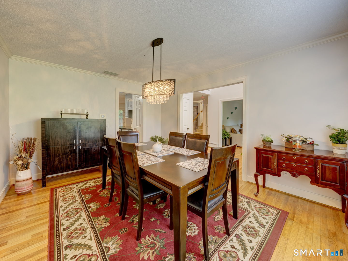 11 Lexington Road Avon, CT 06001 - Photo 7 of 40
