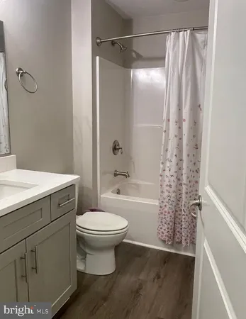 $489,900 | 1982 High Top Road, Linden, VA 22642