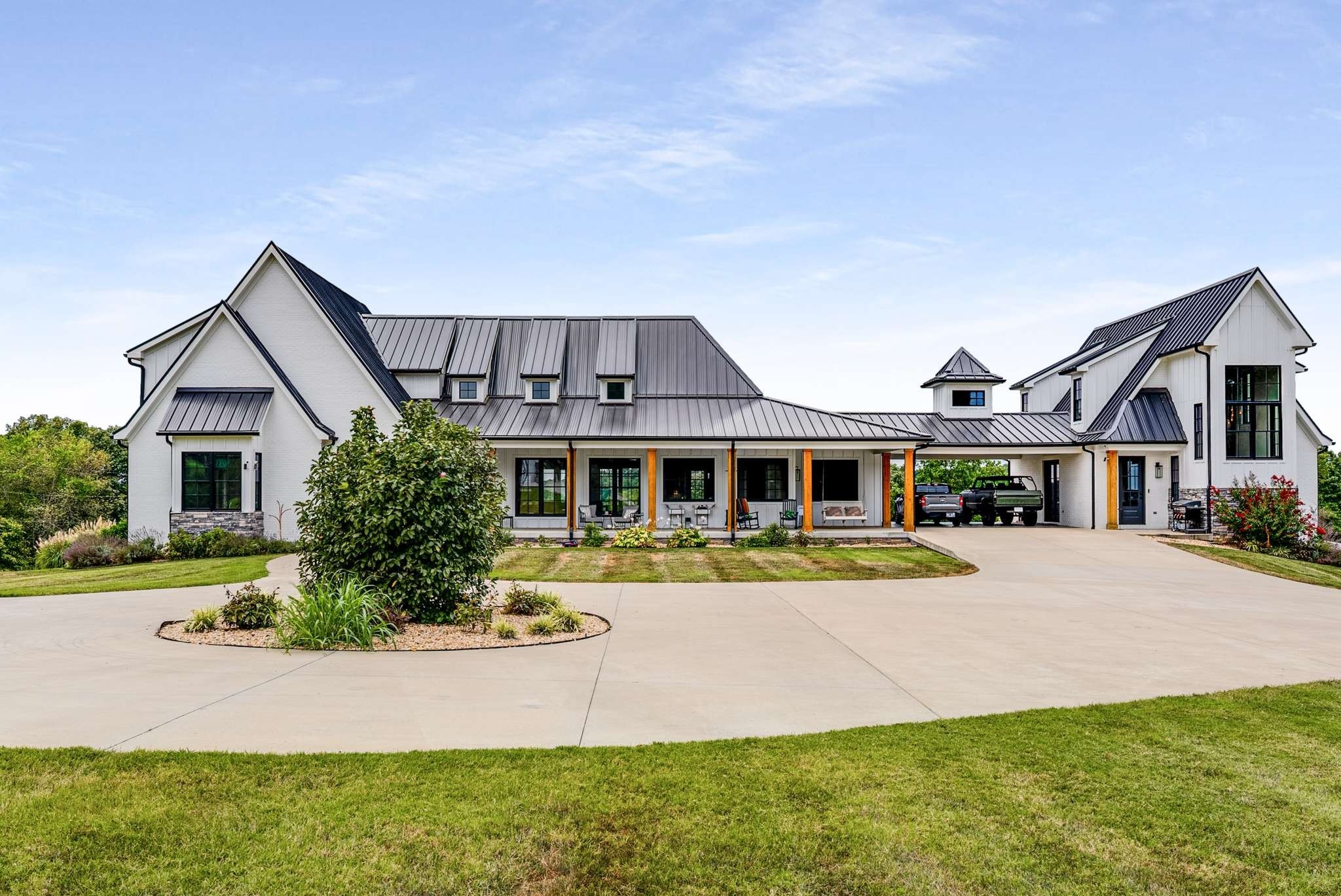 1770 Lockertsville Road Ashland City, TN 37015 - Photo 3 of 95 a front view of a house with a yard