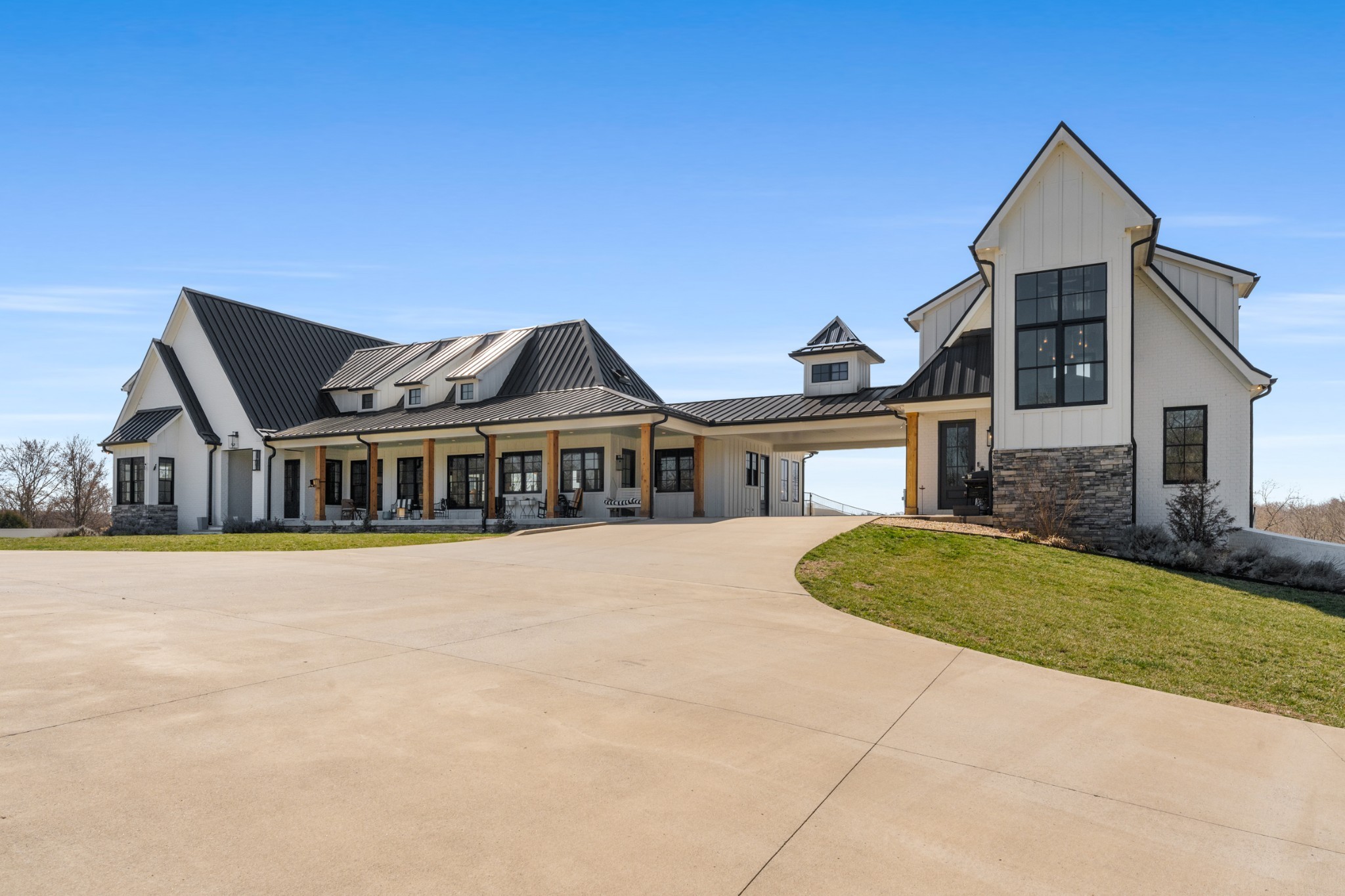 1770 Lockertsville Road Ashland City, TN 37015 - Photo 8 of 95 a front view of a house with a garden and yard