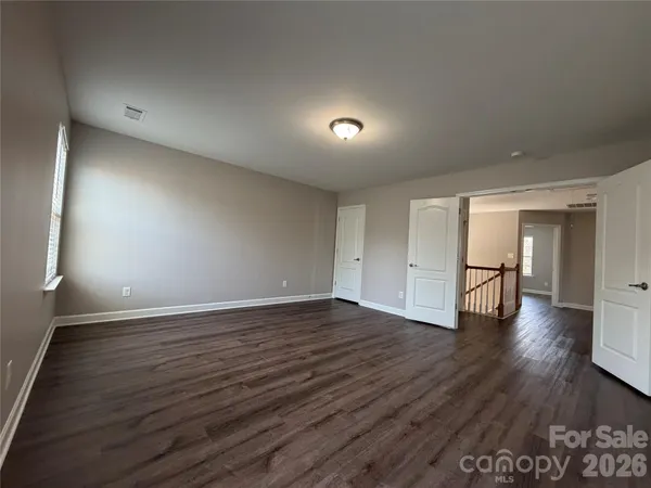 $529,900 | 3215 Shadowy Retreat Drive, Matthews, NC 28104