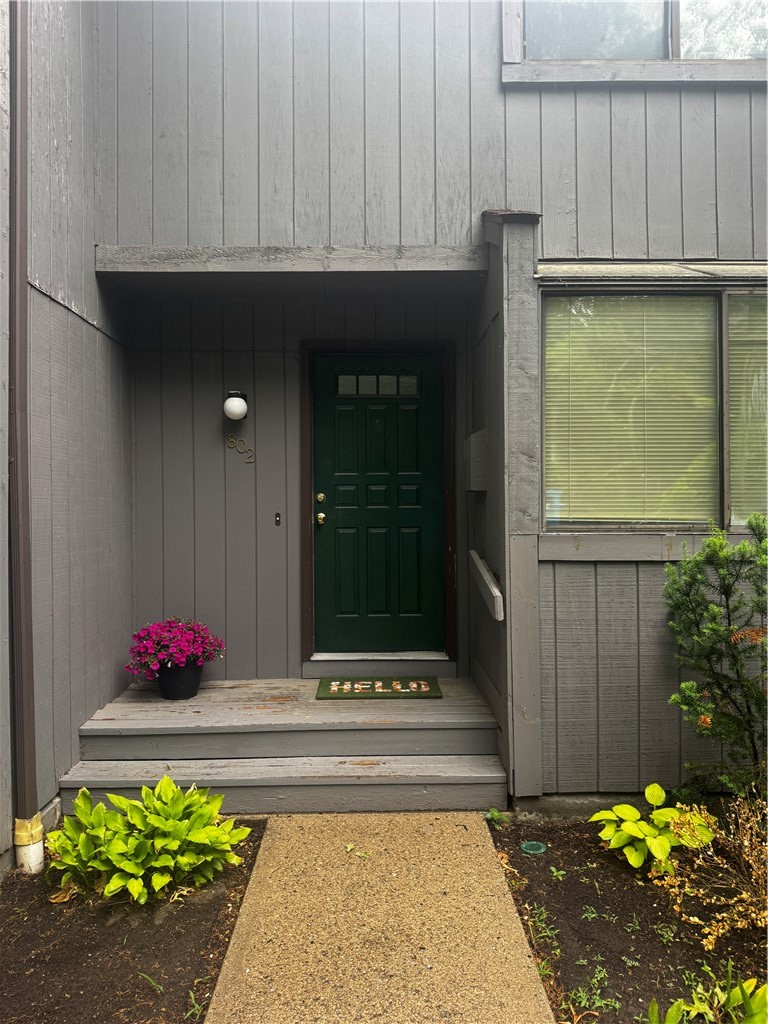5 Wake Robin Road, Unit 802 Lincoln, RI 02865 - Photo 4 of 32