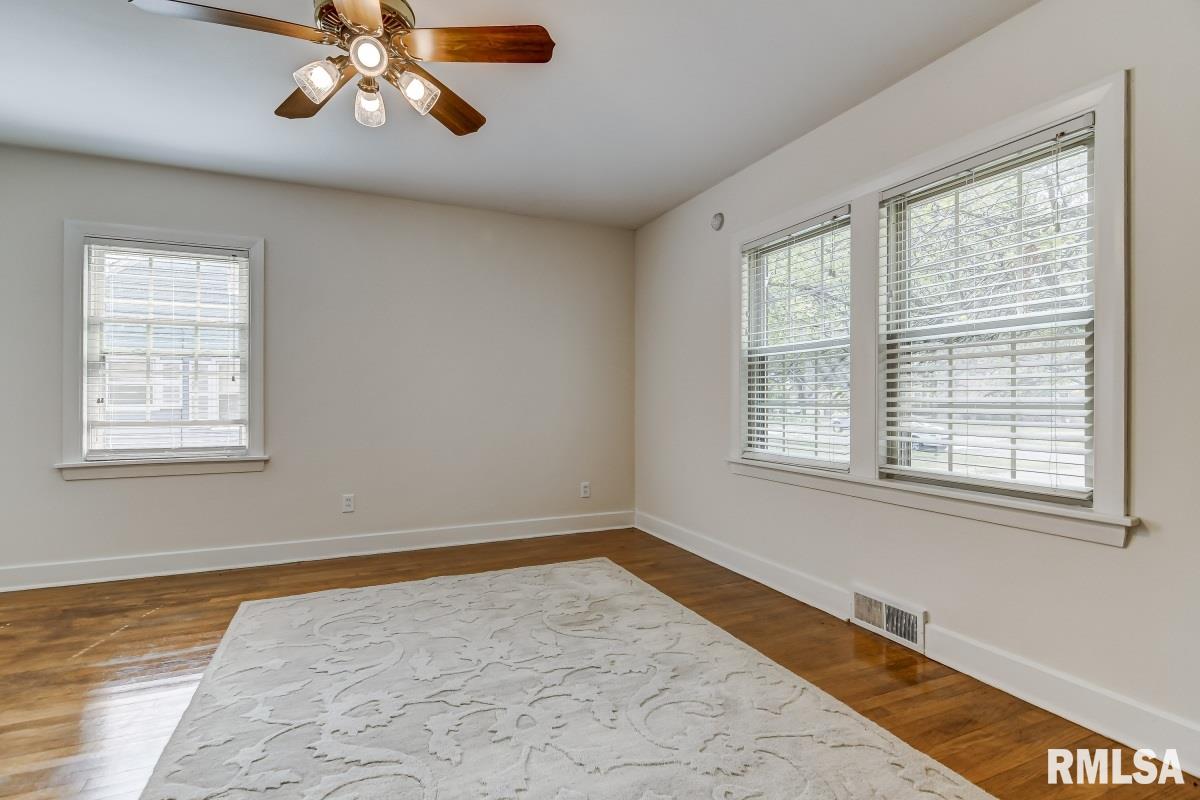 2112 South Walnut Street Springfield, IL 62704 - Photo 14 of 40