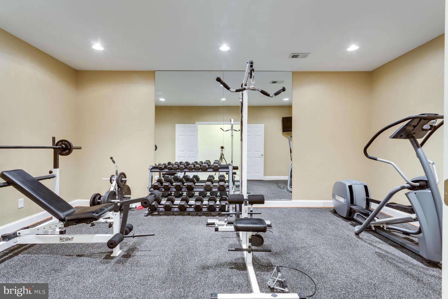 7825 Loughran Road McLean, VA 22102 - Photo 19 of 25 Exercise Room