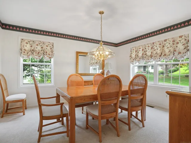 $599,000 | 98 Sullivan Farm, Unit 98, New Milford, CT 06776