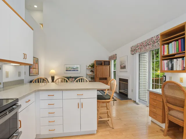 $599,000 | 98 Sullivan Farm, Unit 98, New Milford, CT 06776