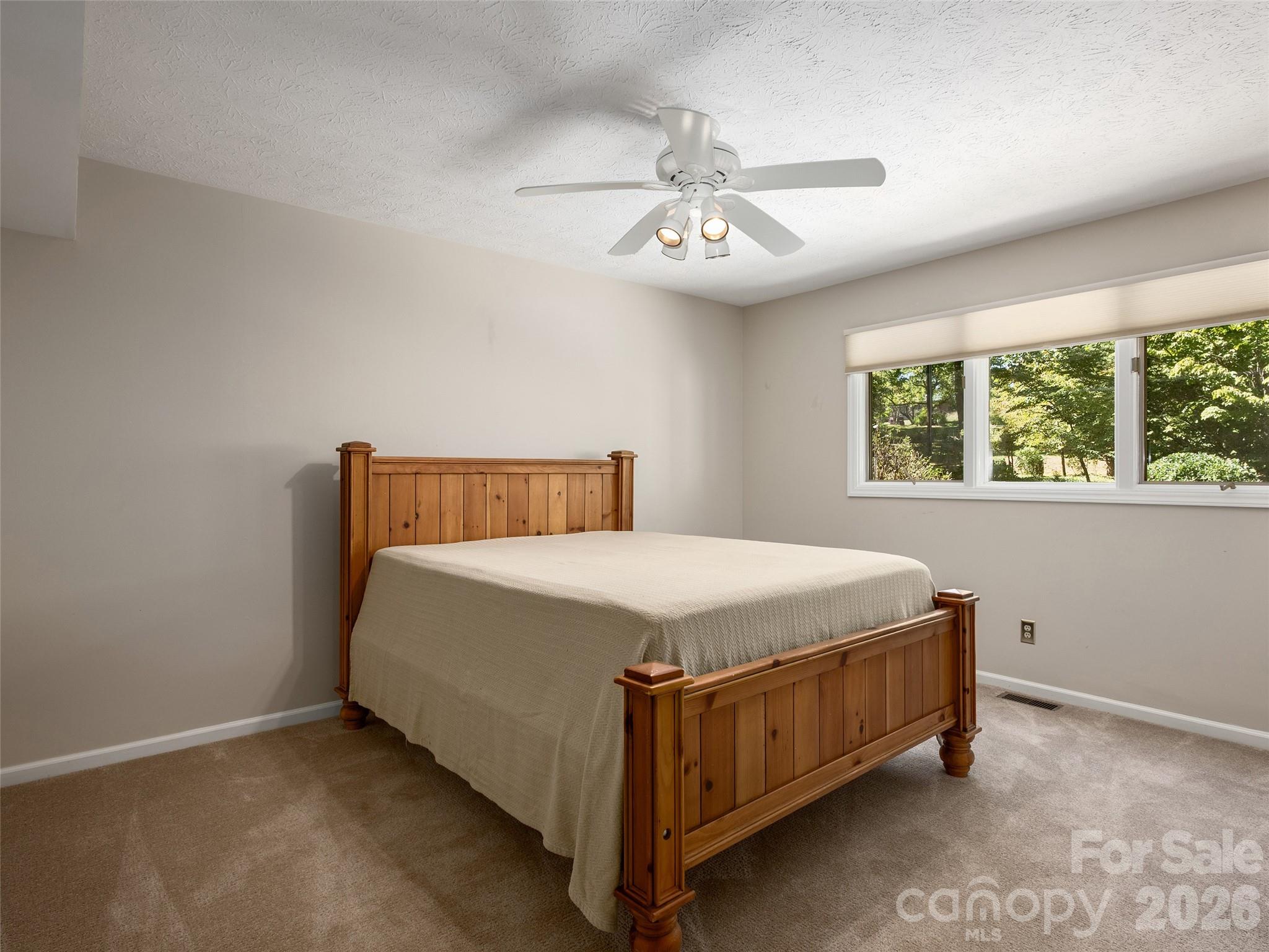 623 Owensby Road Hendersonville, NC 28792 - Photo 21 of 36 Gallery Image 21