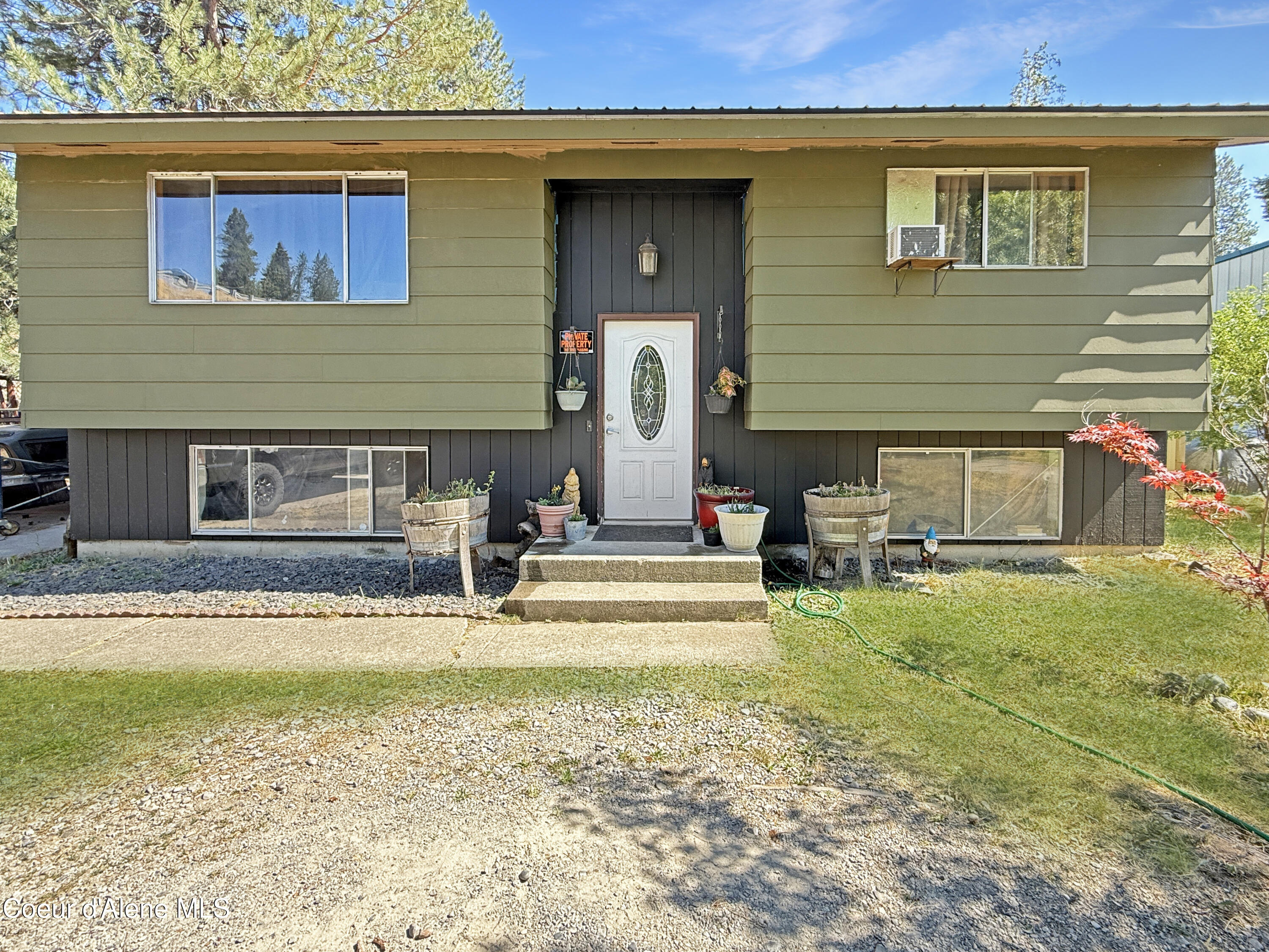 1624 East Maple Avenue Coeur D'Alene, ID 83814 - Photo 2 of 18 aa3834ce5569dc6593a1b61df8f6d3a06653a4c1