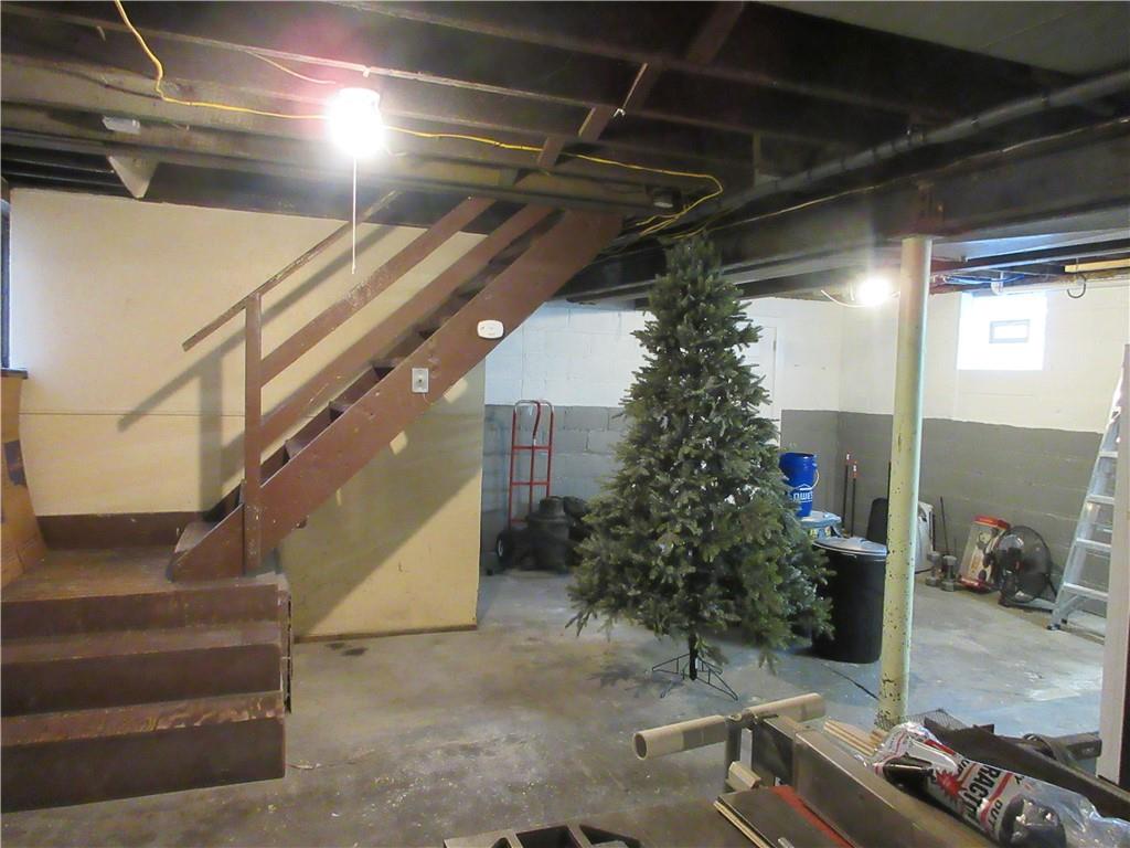 522 Walnut Street Springdale, PA 15144 - Photo 21 of 25 Gallery Image 21