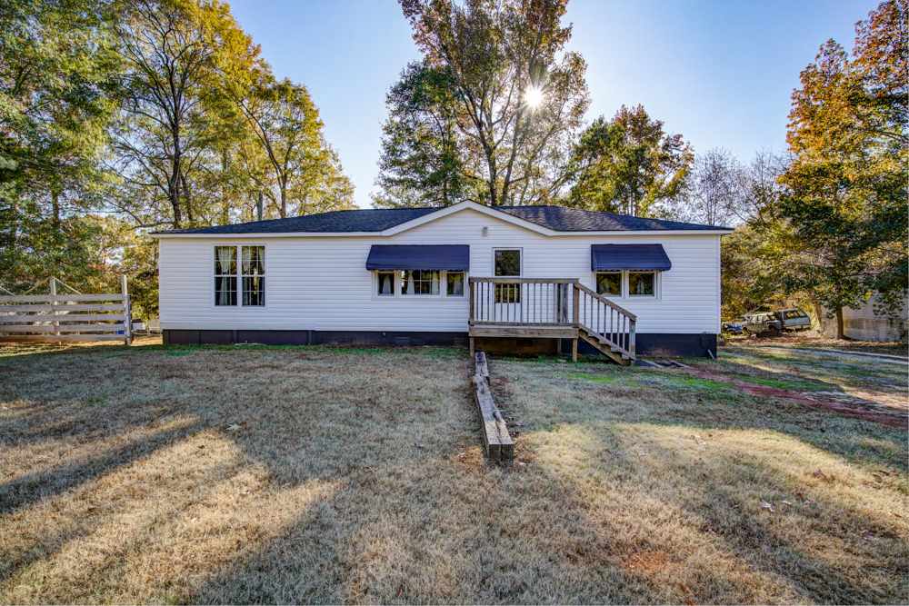 1340 Shaw Road Woodruff, SC 29388 - Photo 1 of 24 Gallery Image 1