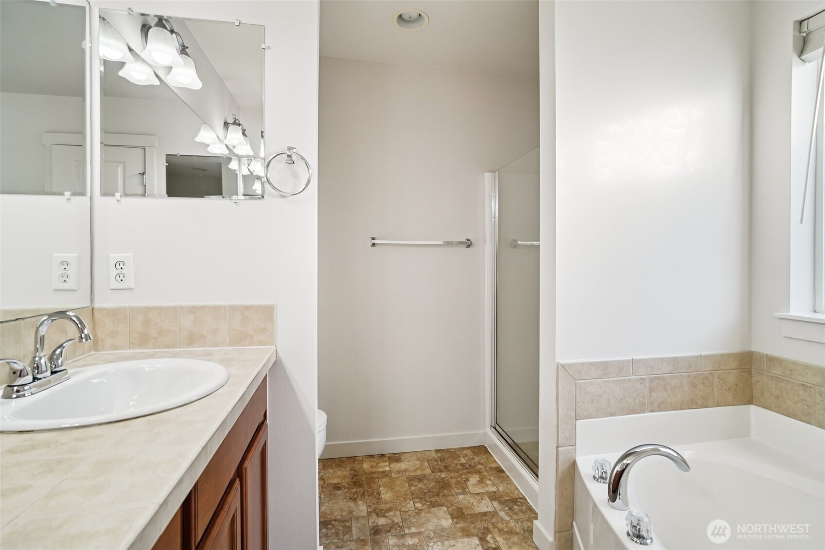 17405 14th Drive Southeast Bothell, WA 98012 - Photo 20 of 34