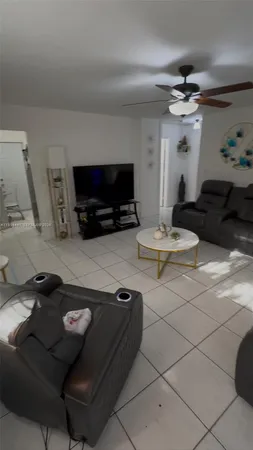 $2,700 | 1857 Northwest 113 Terrace, Unit 1857, Miami, FL 33167