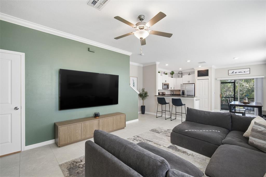 1488 Cassius Street Lutz, FL 33549 - Photo 5 of 41