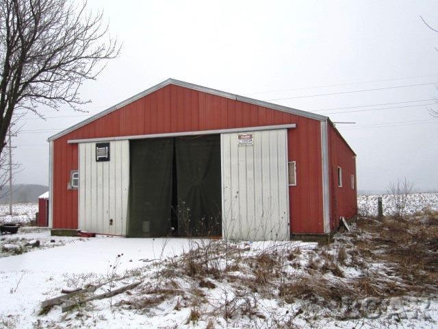 13553 West Carleton Road Hudson, MI 49247 - Photo 2 of 9 50132685-e4377655-a54b-4a5d-ba96-6045aa6d575e.JPG