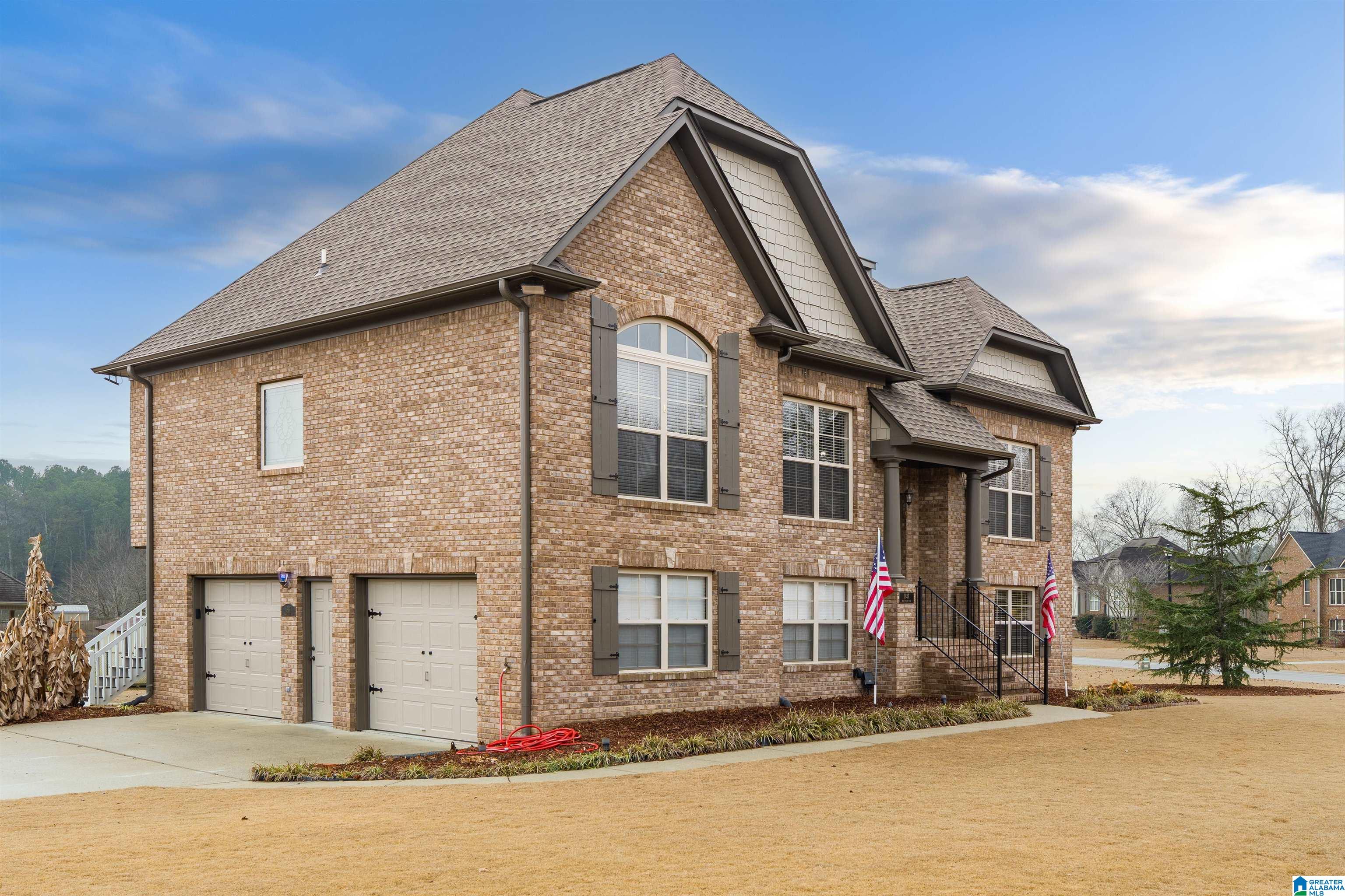 1837 Parc Ridge Circle Warrior, AL 35180 - Photo 2 of 31