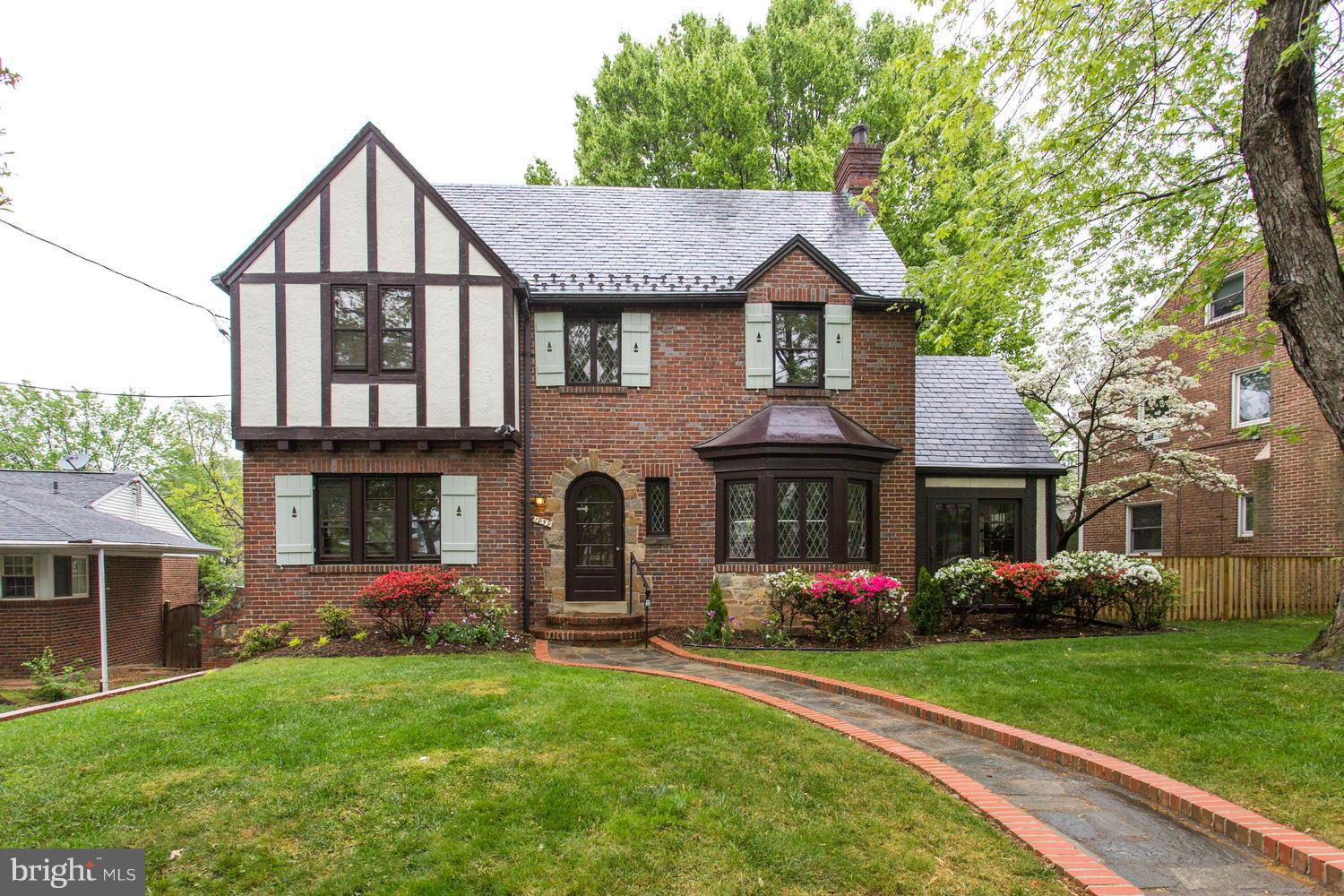 1959 Seminary Road Silver Spring, MD 20910 - Photo 1 of 22 Exterior (Front)