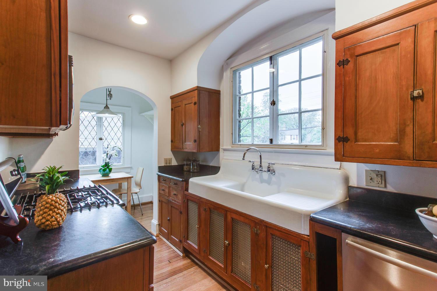 1959 Seminary Road Silver Spring, MD 20910 - Photo 10 of 22 Kitchen