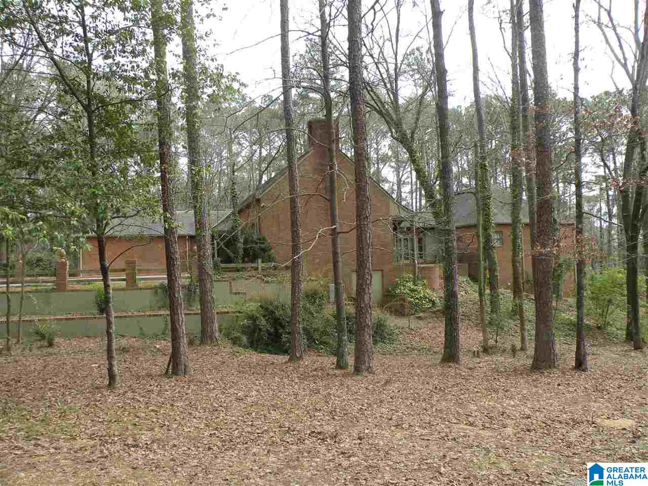 2423 Overhill Road Sylacauga, AL 35150 - Photo 1 of 38