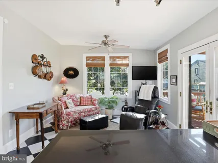 $1,395,000 | 2406 Leslie Avenue, Alexandria, VA 22301