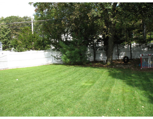 2 Apple Blossom Road Andover, MA 01810 - Photo 15 of 16 Gallery Image 15