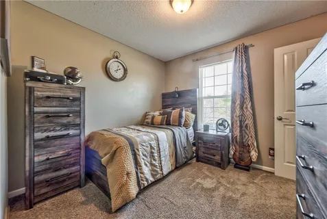 $450,000 | 10666 South Emerald Street, Olathe, KS 66061