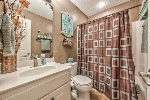 $450,000 | 10666 South Emerald Street, Olathe, KS 66061