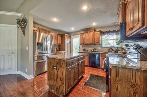 $450,000 | 10666 South Emerald Street, Olathe, KS 66061