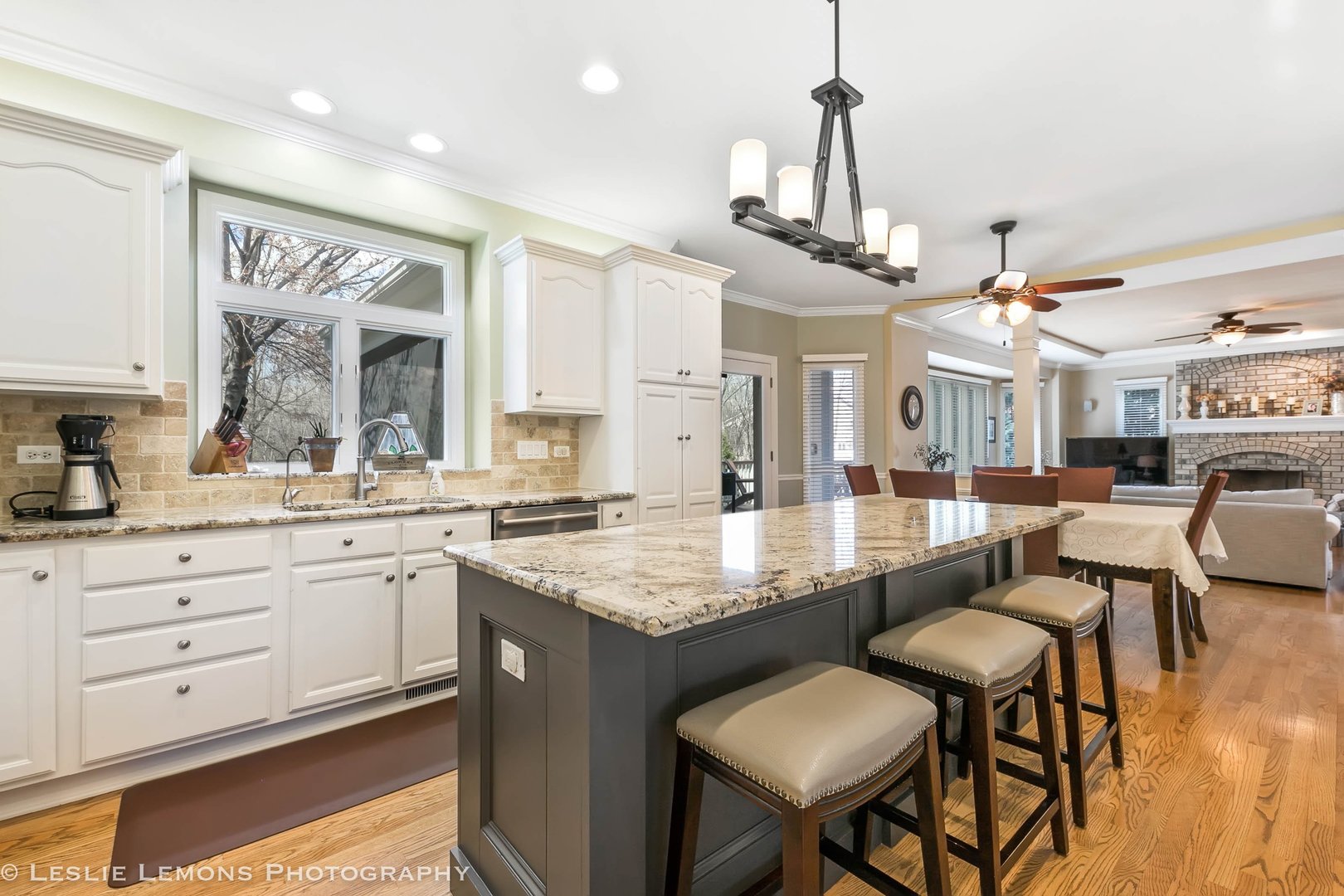 24W660 Ohio Street Naperville, IL 60540 - Photo 11 of 41