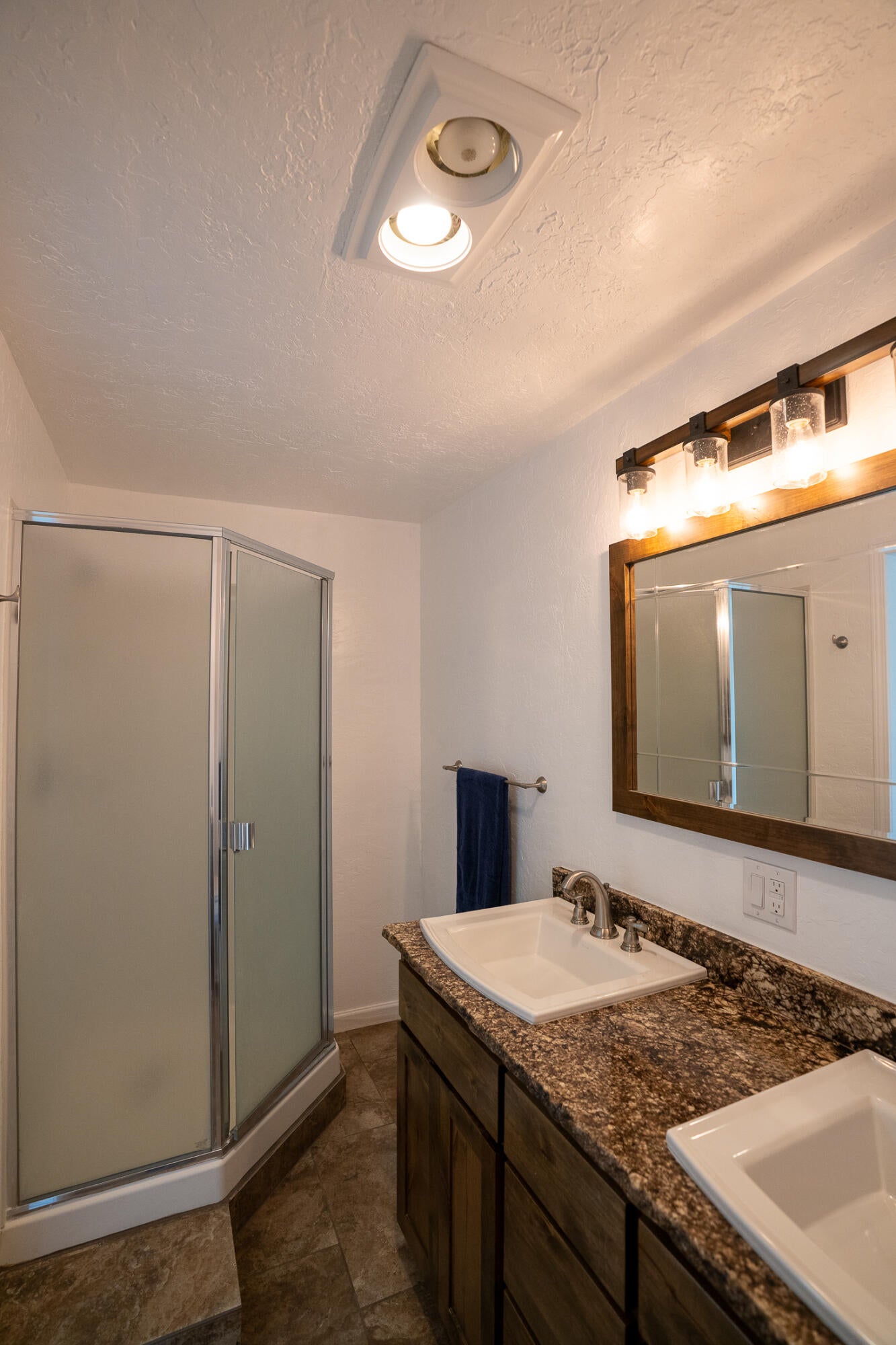 15882 Antioch Road White City, OR 97503 - Photo 32 of 49 031