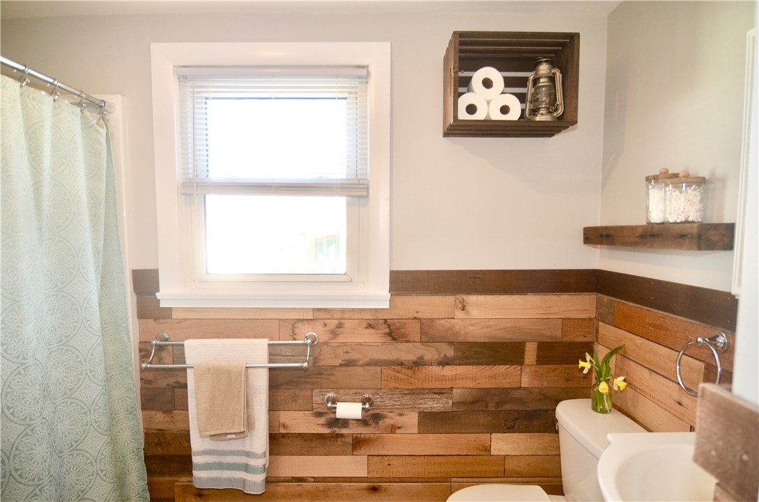 120 Beardsworth Road Tiverton, RI 02878 - Photo 22 of 28