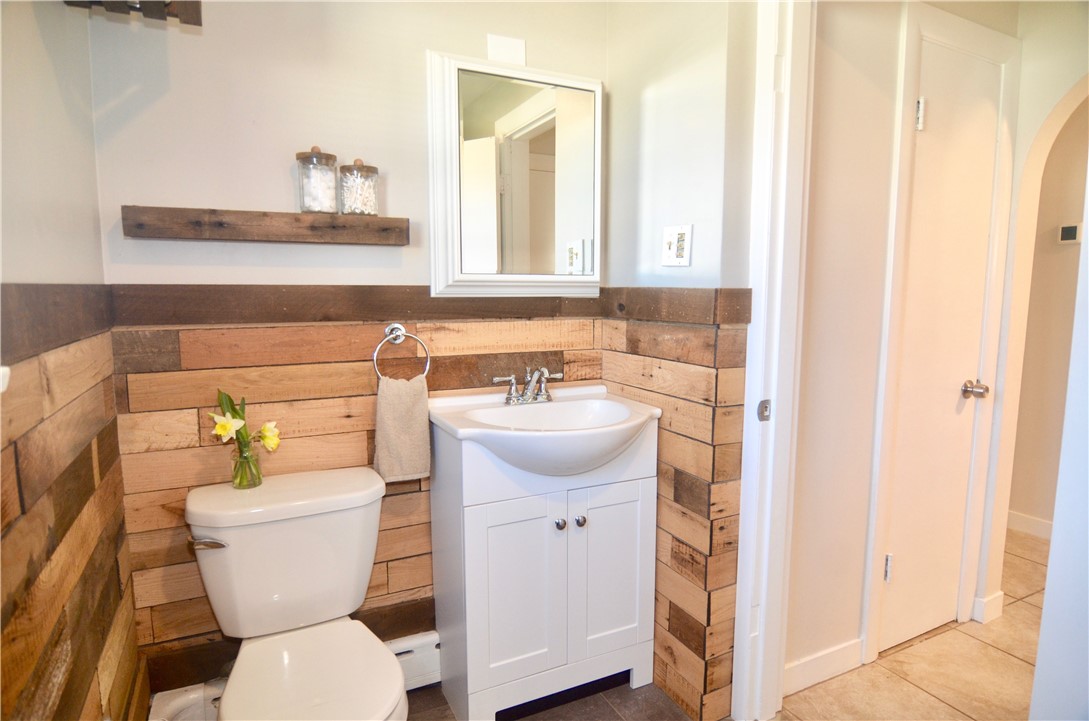 120 Beardsworth Road Tiverton, RI 02878 - Photo 23 of 28