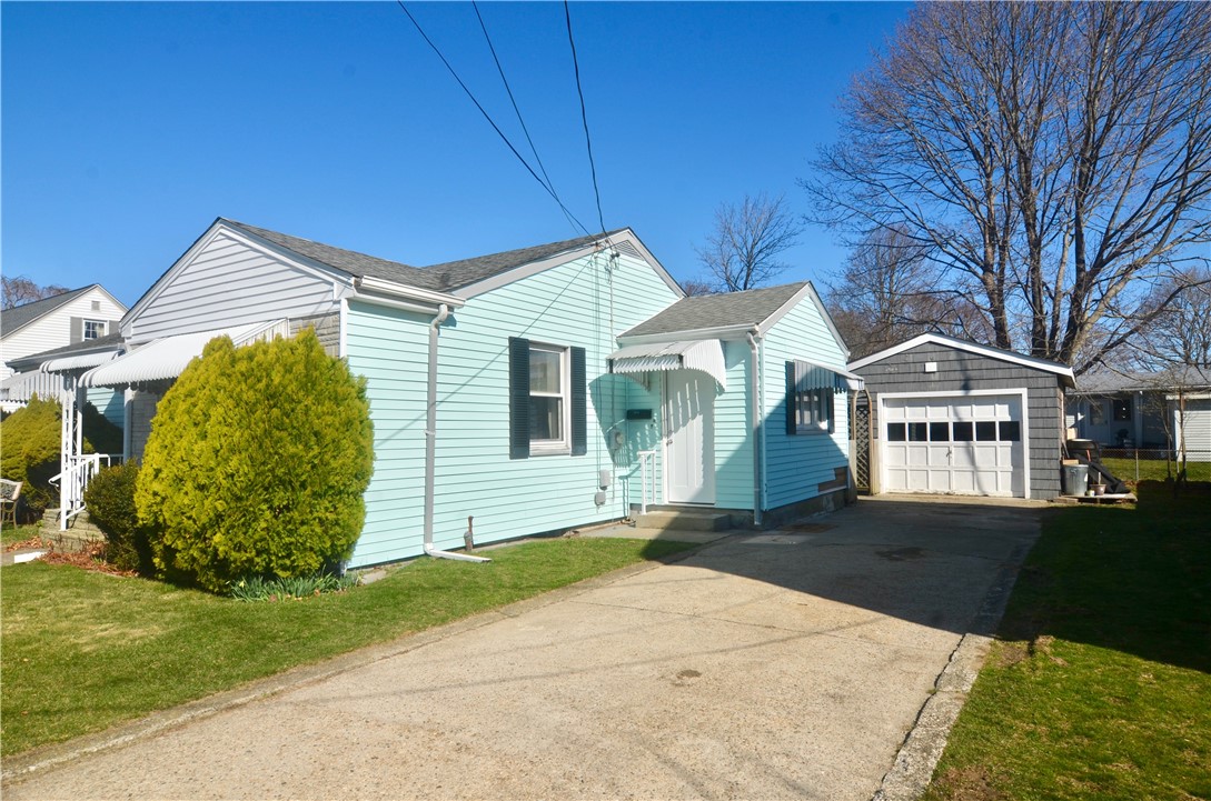 120 Beardsworth Road Tiverton, RI 02878 - Photo 27 of 28