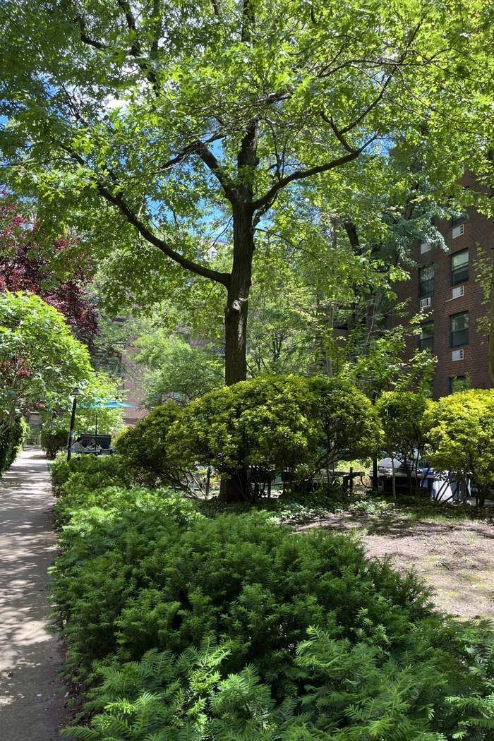 636 Washington Street, Unit 4B Manhattan, NY 10014 - Photo 22 of 25
