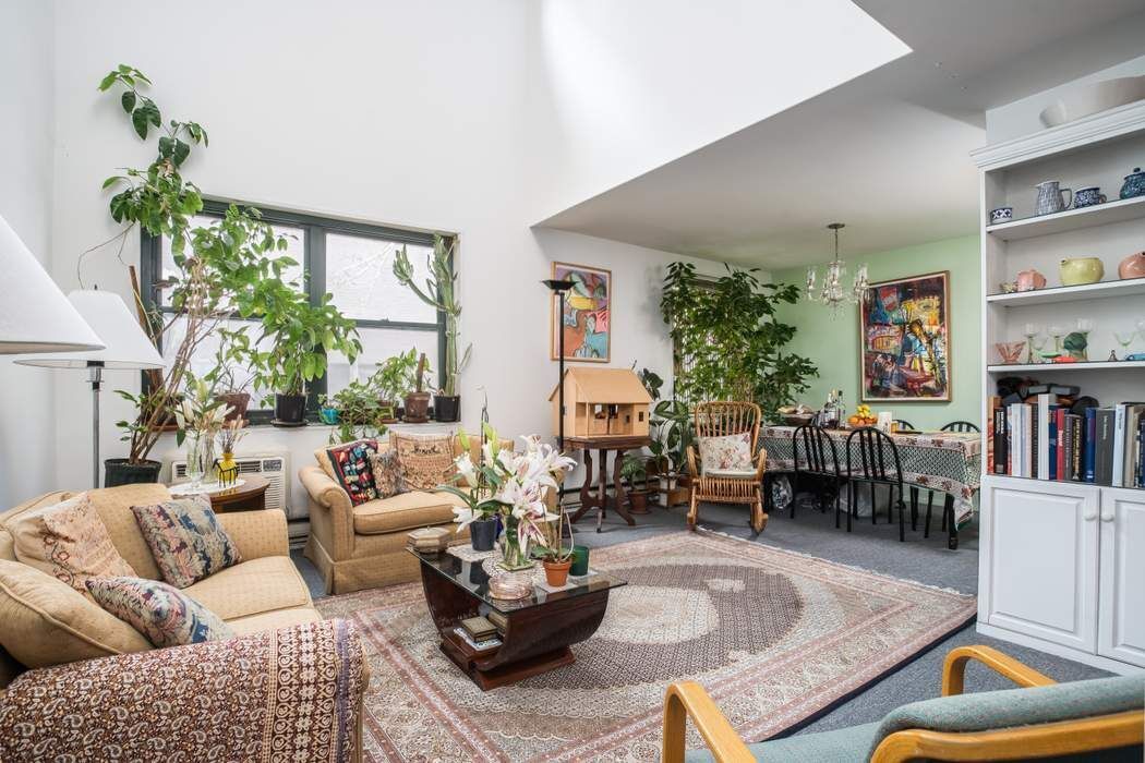 636 Washington Street, Unit 4B Manhattan, NY 10014 - Photo 4 of 25
