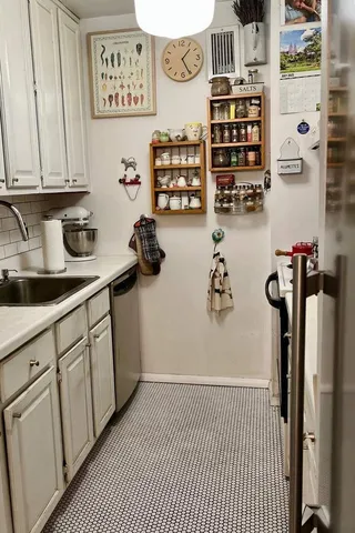 $1,545,000 | 636 Washington Street, Unit 4B | West Village