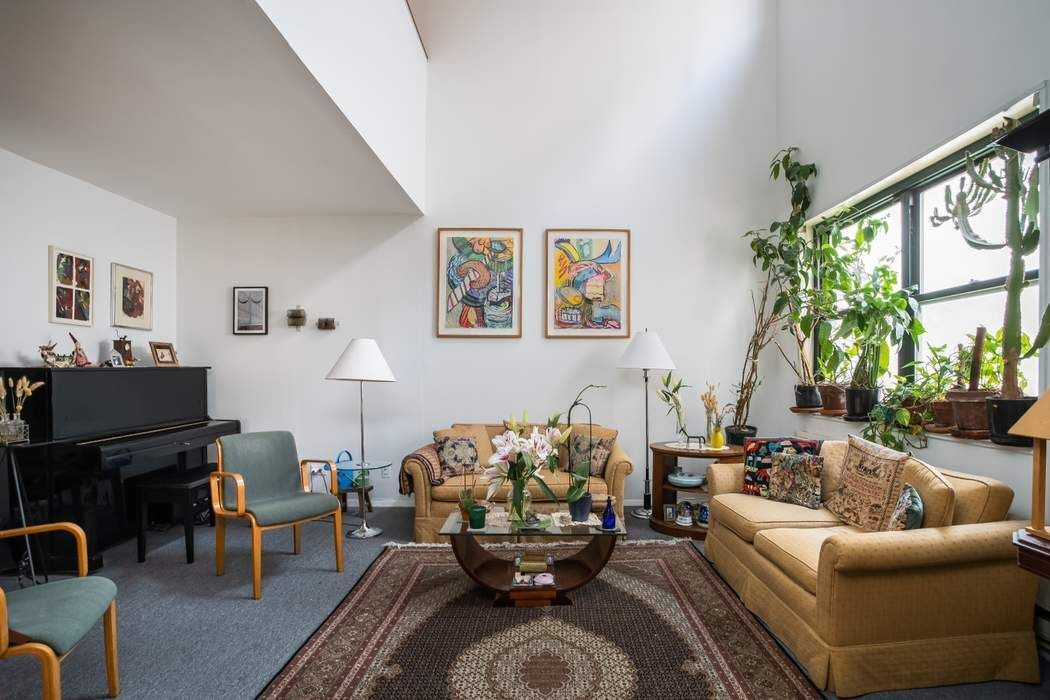 636 Washington Street, Unit 4B Manhattan, NY 10014 - Photo 9 of 25