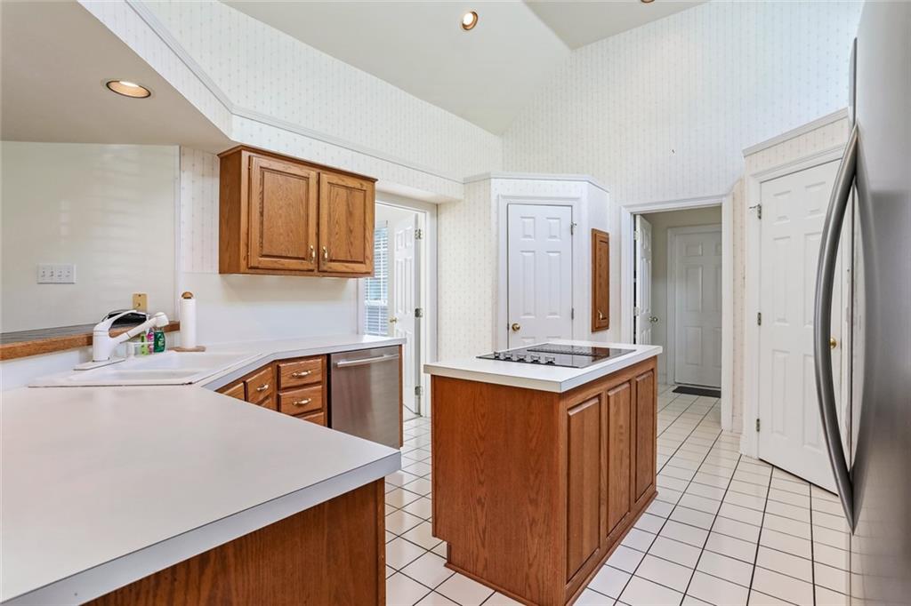 7126 Edgewater Drive Mandeville, LA 70471 - Photo 3 of 16