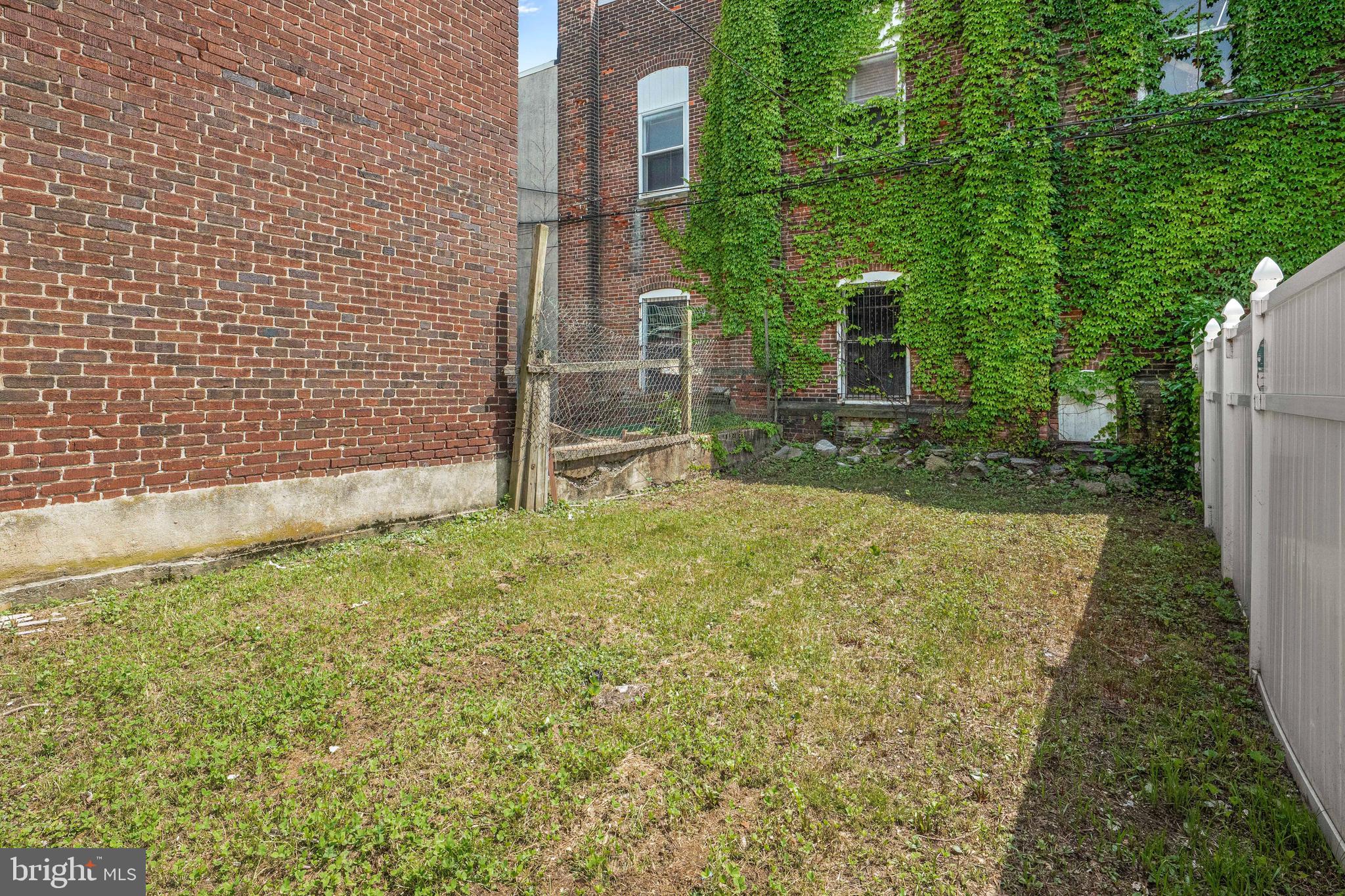 1034 Washington Street Reading, PA 19601 - Photo 35 of 40