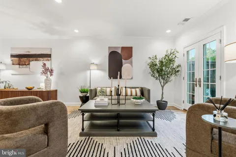 $915,000 | 1614 Beekman Place Northwest, Unit C, Washington, DC 20009