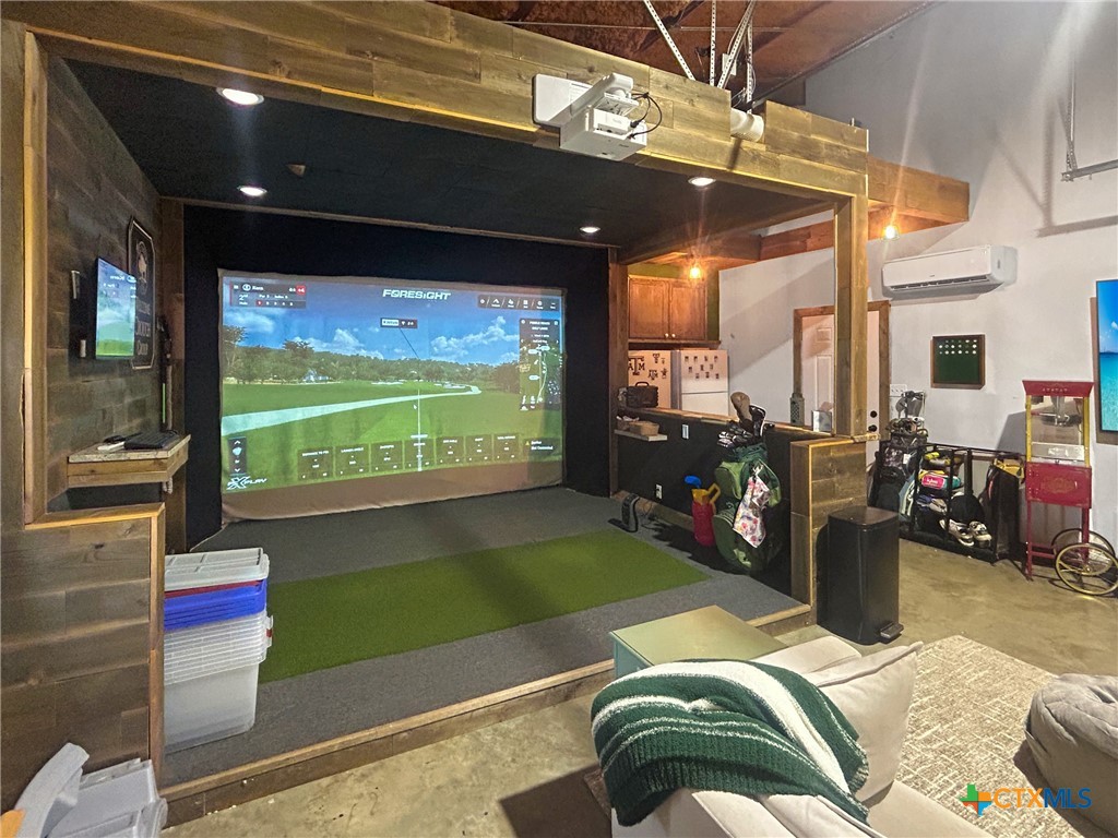 1747 Cr 139 Loop Cameron, TX 76520 - Photo 22 of 35 Game Room (Converted garage)