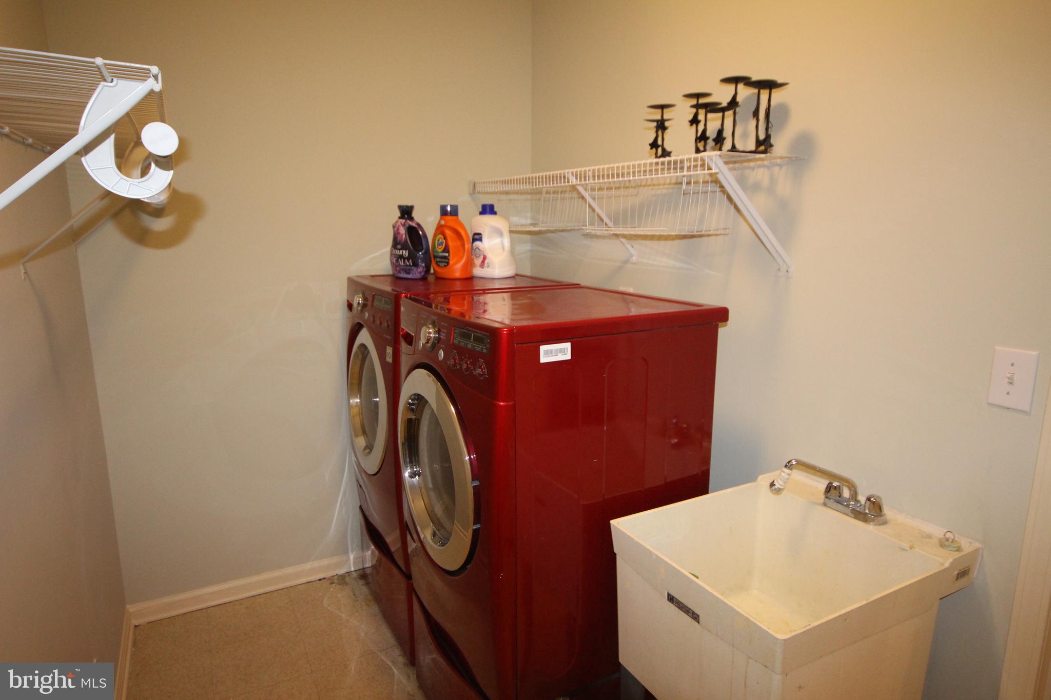 33 Manley Road Pennington, NJ 08534 - Photo 14 of 33 Gallery Image 14