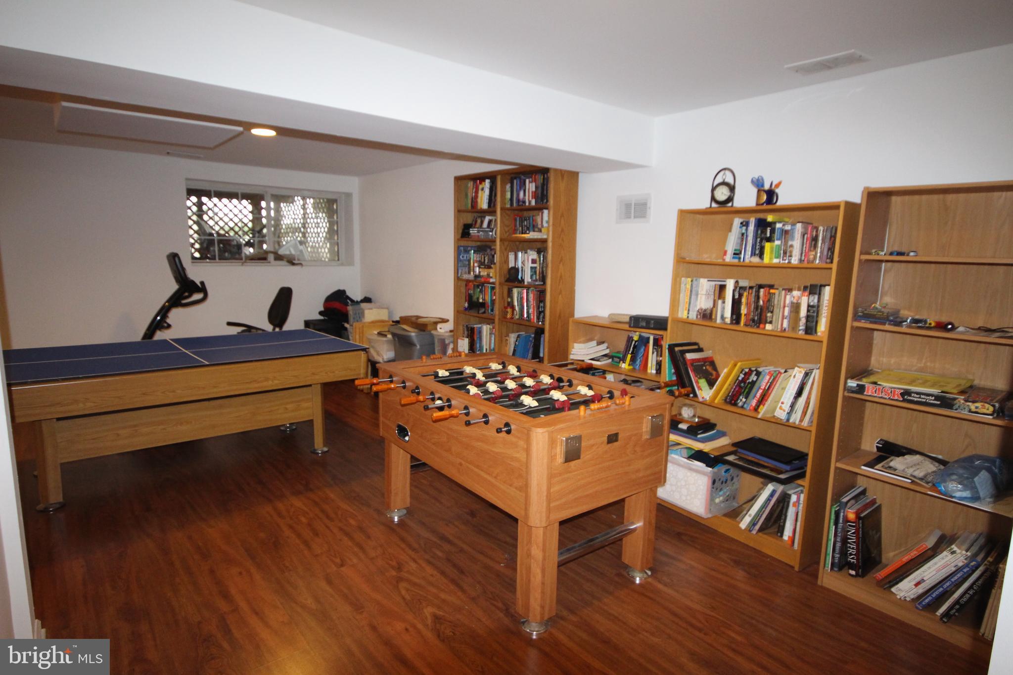 33 Manley Road Pennington, NJ 08534 - Photo 28 of 33 Gallery Image 28