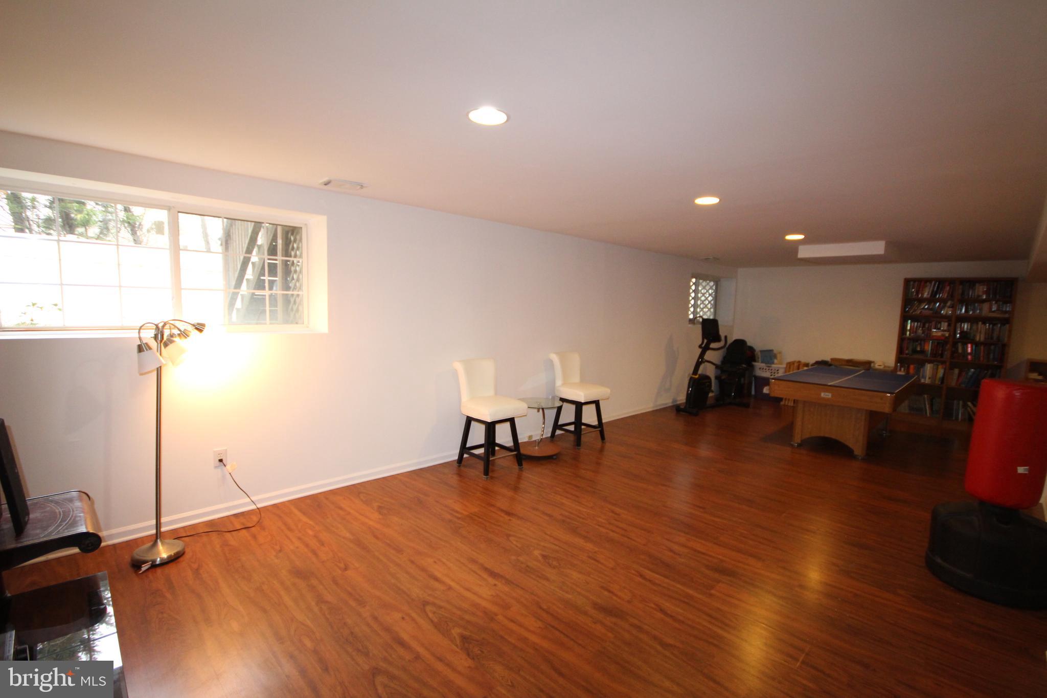 33 Manley Road Pennington, NJ 08534 - Photo 32 of 33 Gallery Image 32