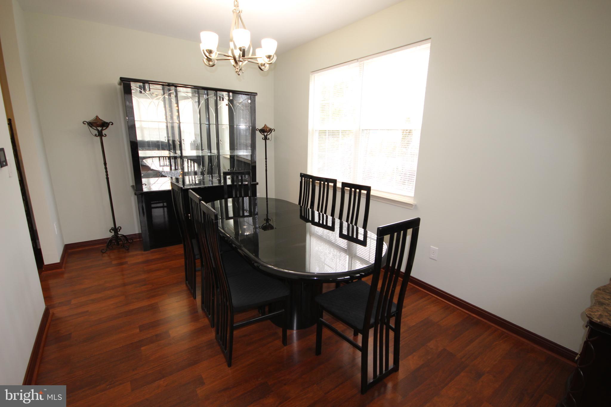 33 Manley Road Pennington, NJ 08534 - Photo 7 of 33 Gallery Image 7