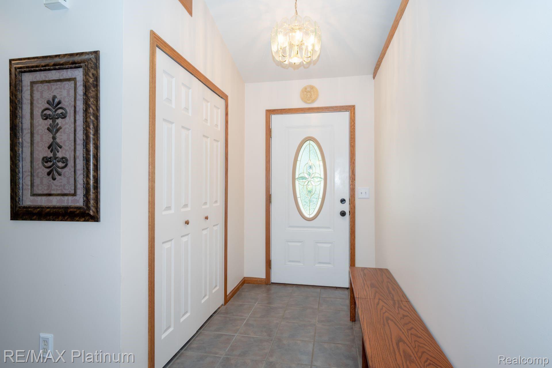 767 Francis Road Howell, MI 48843 - Photo 3 of 31 3.jpg