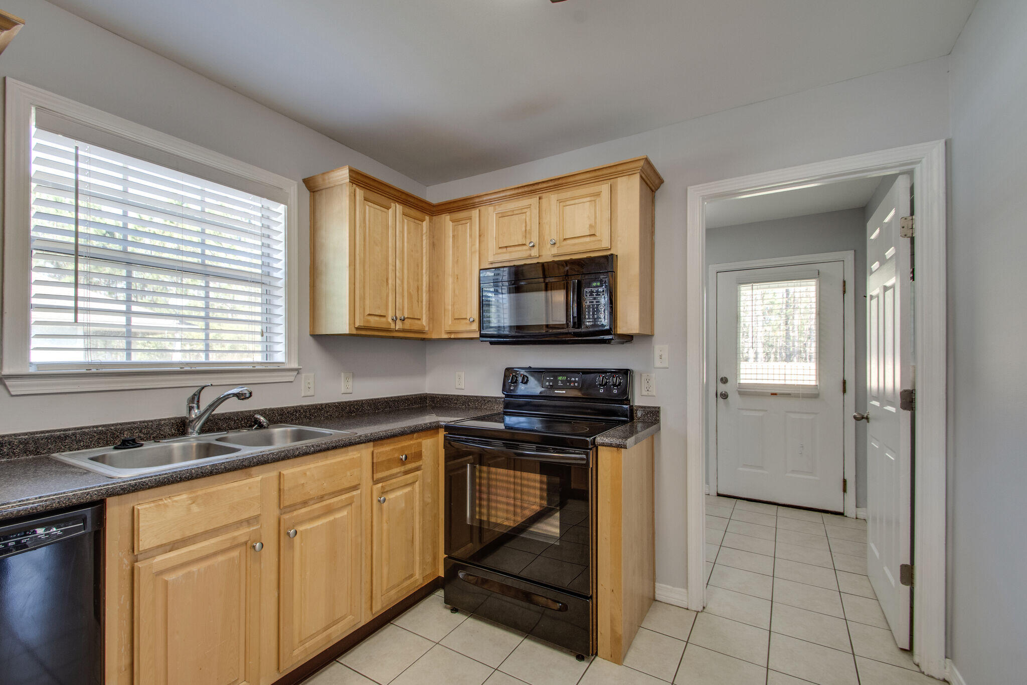 243 Hunters Road Santa Rosa Beach, FL 32459 - Photo 9 of 19 Gallery Image 9