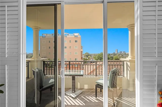 $590,000 | 3232 Southwest 22nd Street, Unit 501, Miami, FL 33145