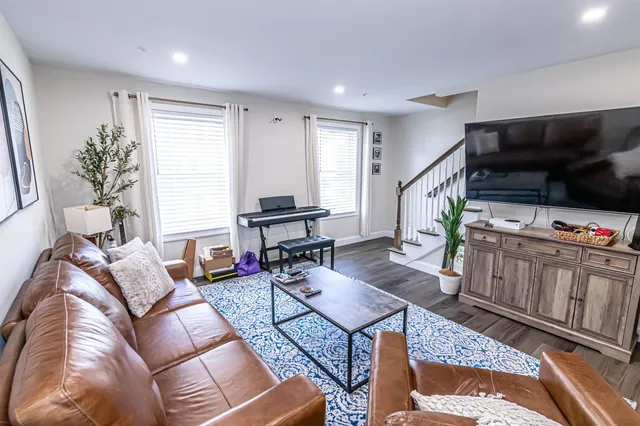 $450,000 | 13 Sapphire Lane, Nashua, NH 03064