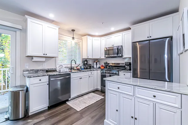 $450,000 | 13 Sapphire Lane, Nashua, NH 03064