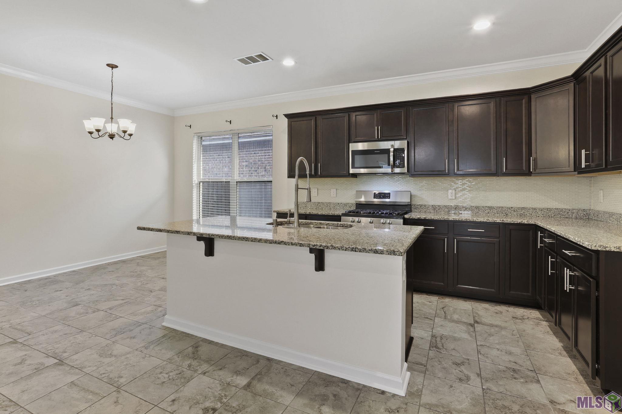 1209 Gentle Wind Drive Baton Rouge, LA 70820 - Photo 5 of 15 Gallery Image 5